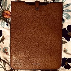 Michael Kors Medium Tech Sleeve in Luggage